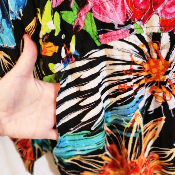 Contemporary Store Small/Medium Boutique Tropical Jungle Colorful Shorts Romper - Picture 4 of 9